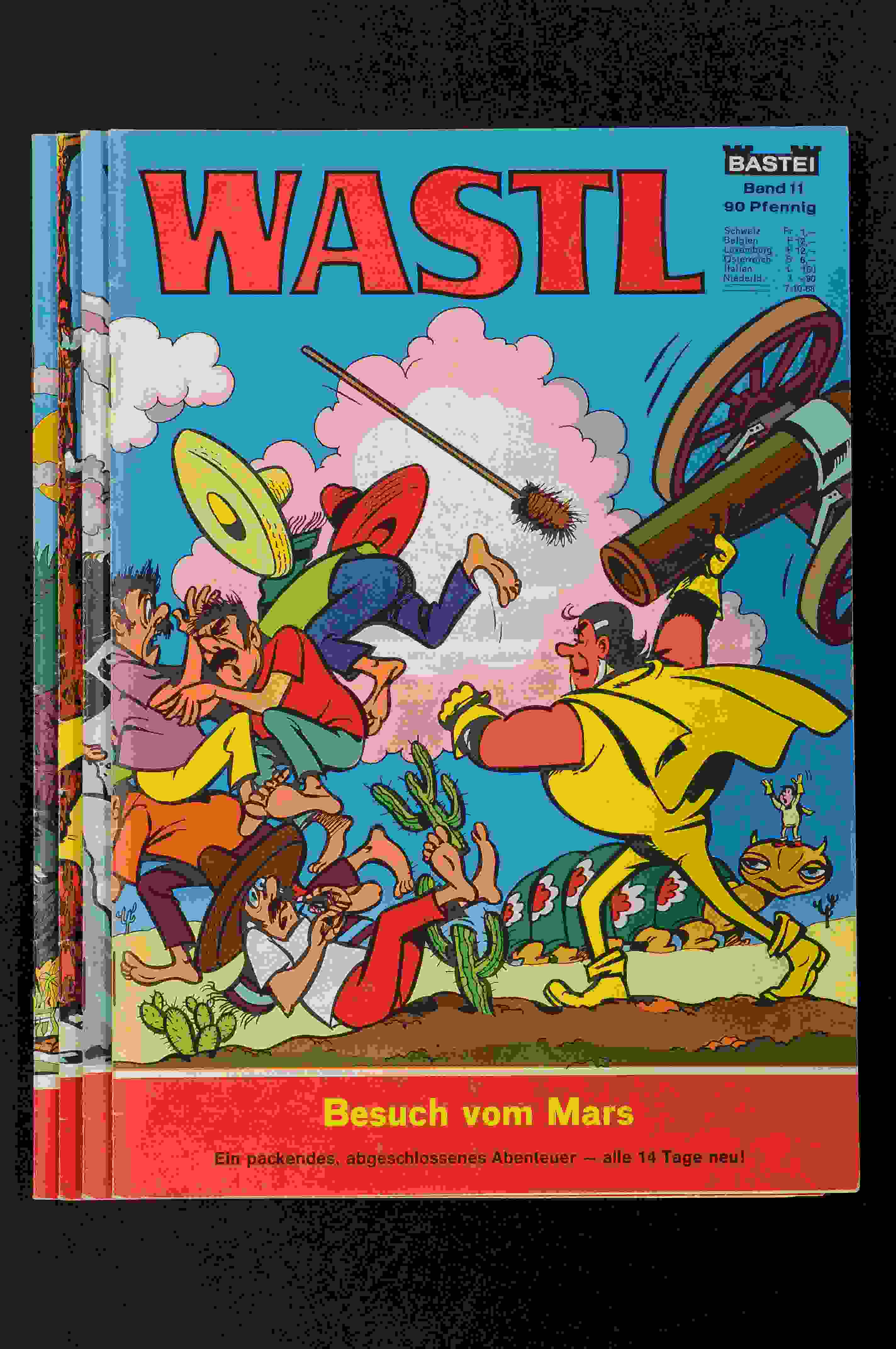 1123