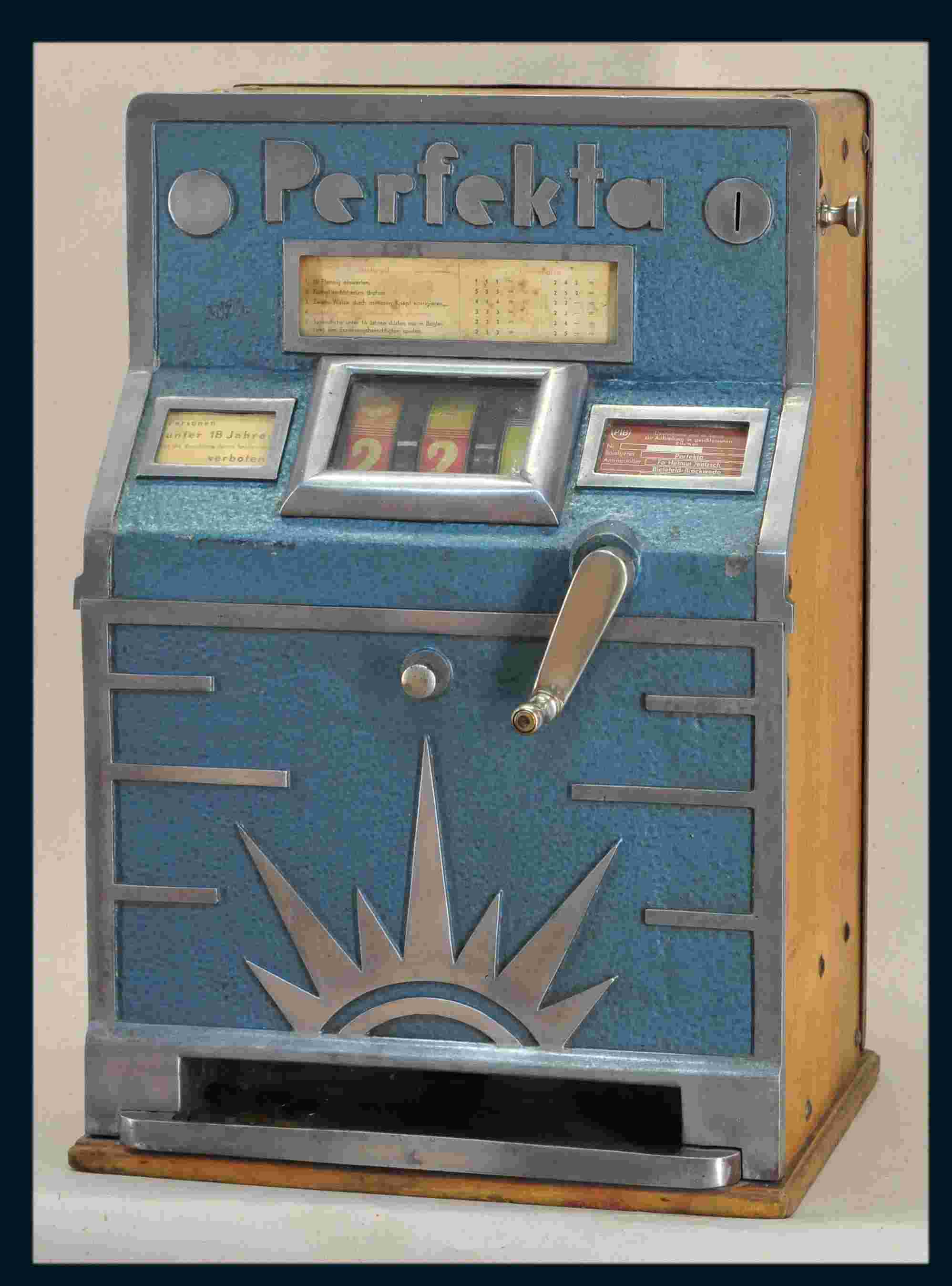 Perfekta Spielautomat 
