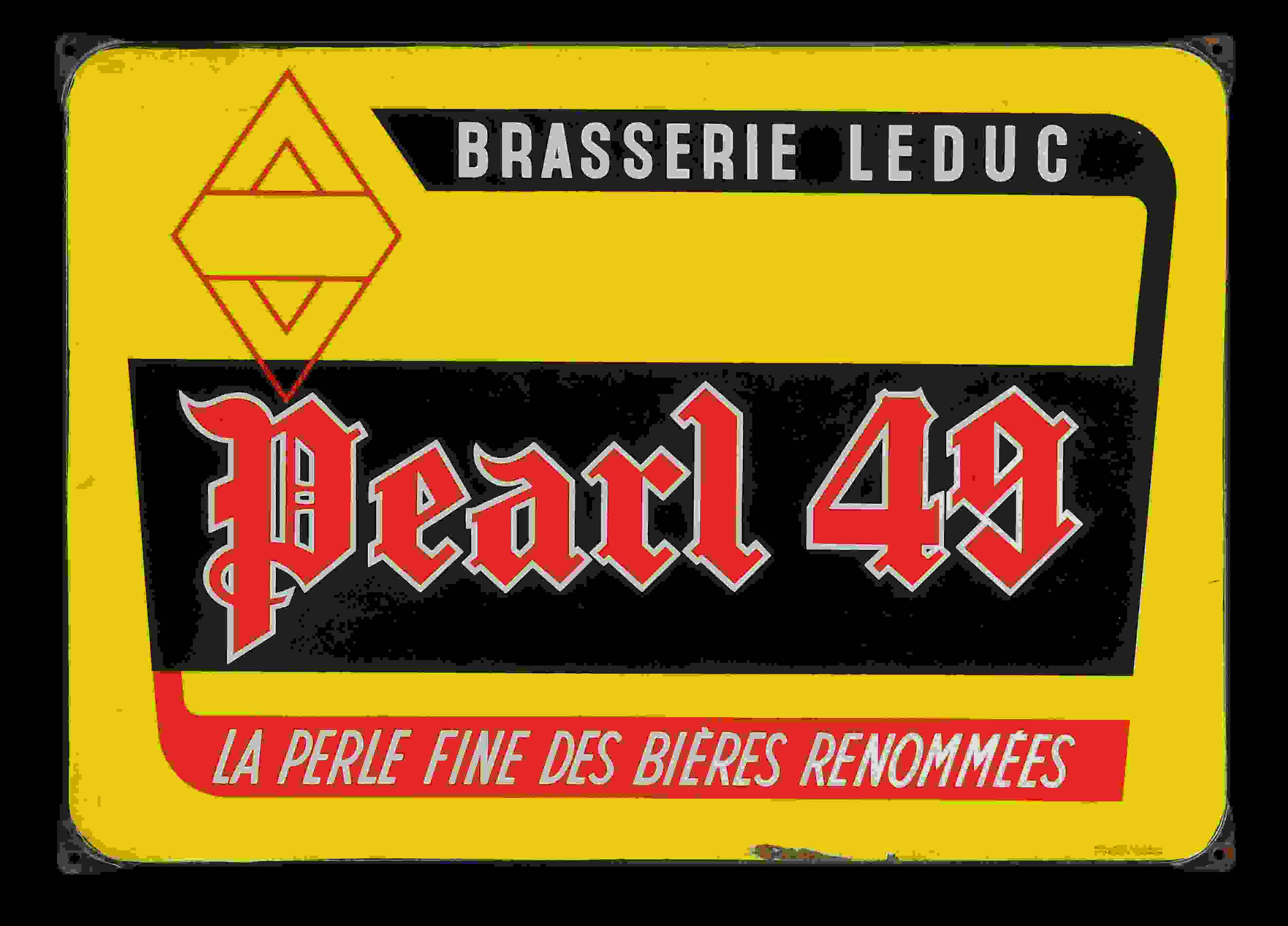 Pearl 49 